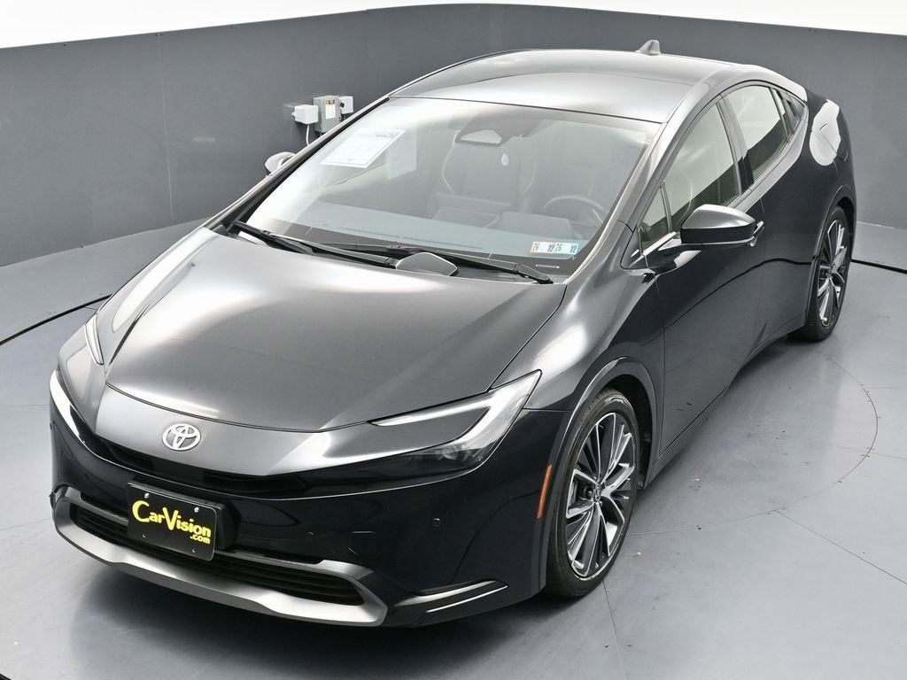 Used 2024 Toyota Prius XLE image 41