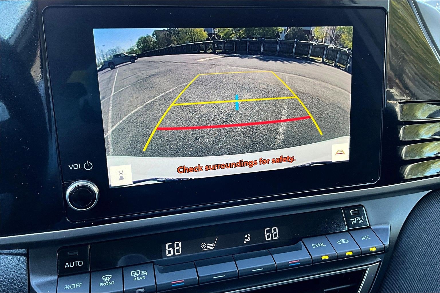 Used 2025 Toyota Camry LE FWD image 20