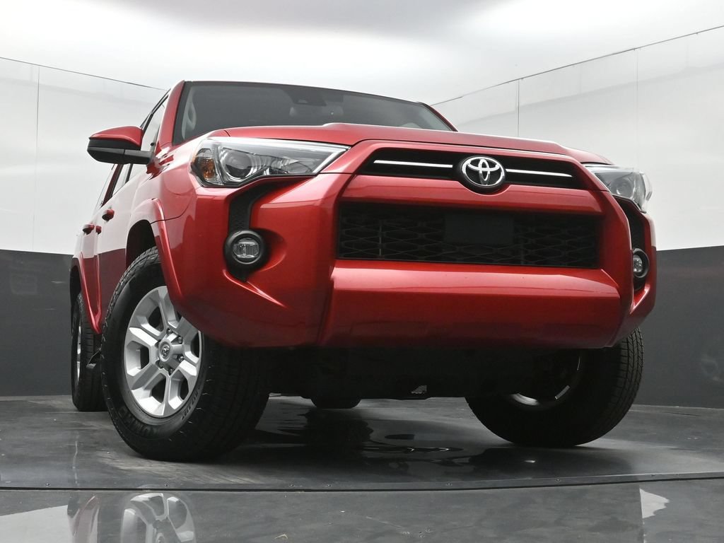 Used 2022 Toyota 4Runner SR5 RWD image 26