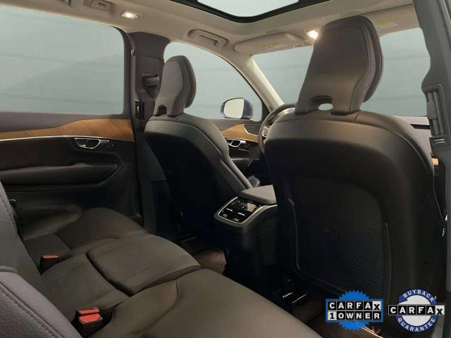 Used 2025 Volvo XC90 B6 Plus image 23