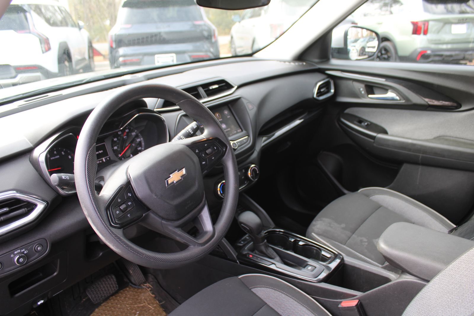 Used 2023 Chevrolet TrailBlazer LT image 22