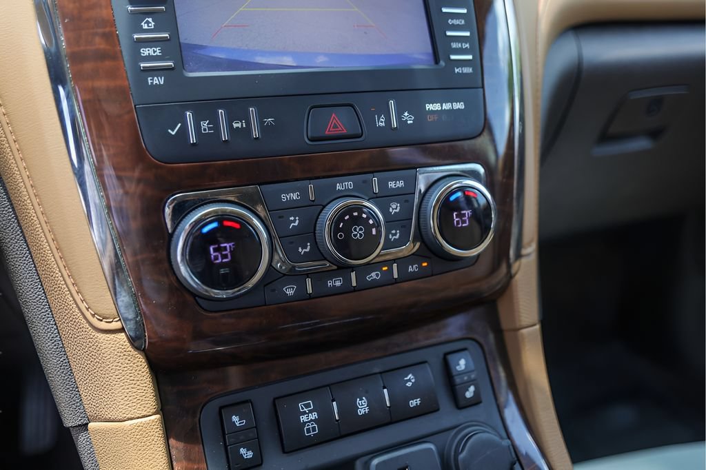 Used 2015 Buick Enclave Leather FWD image 21
