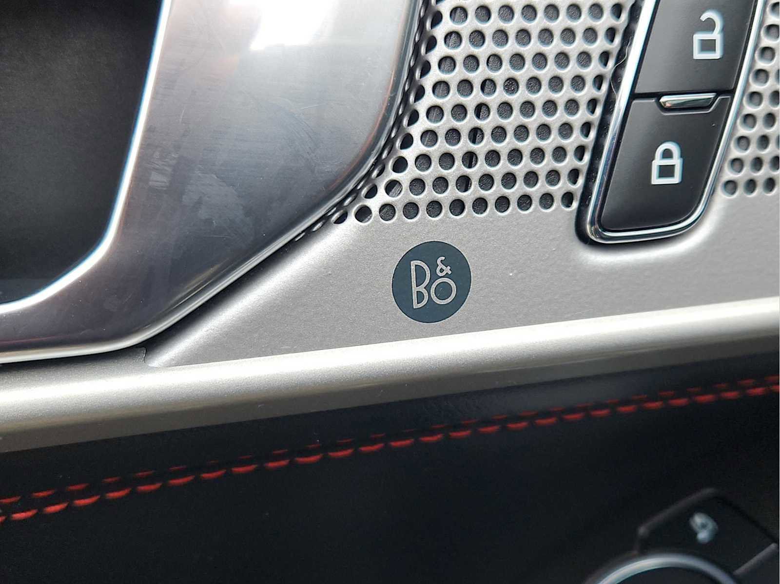 Used 2022 Ford Explorer ST-Line w/ Class IV Trailer Tow Package AWD/4WD image 15