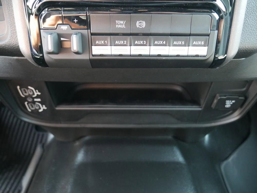 New 2024 RAM 3500 Tradesman w/ Safety Group image 32