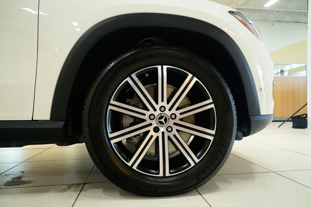 Certified 2024 Mercedes-Benz GLE 450 4MATIC image 9