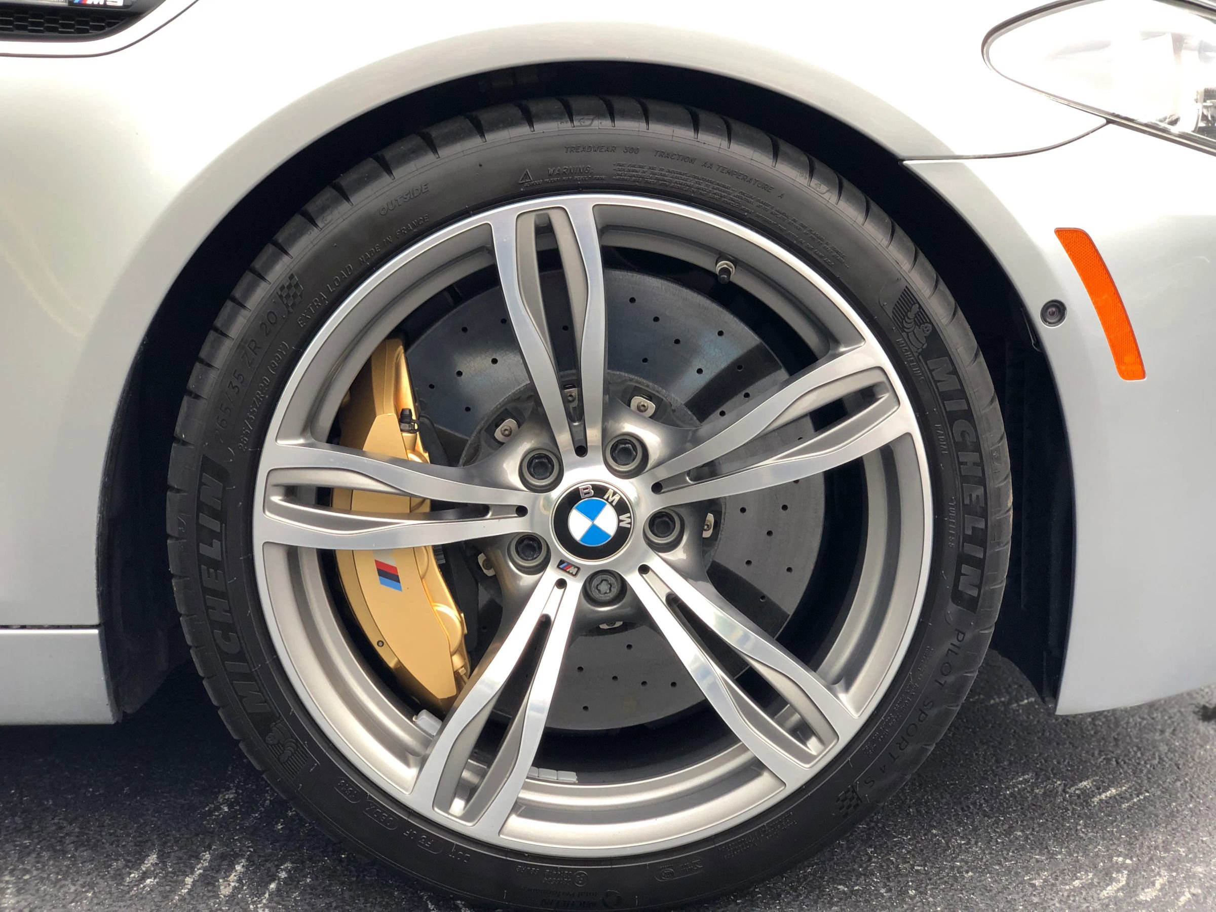 Used 2016 BMW M5 image 44