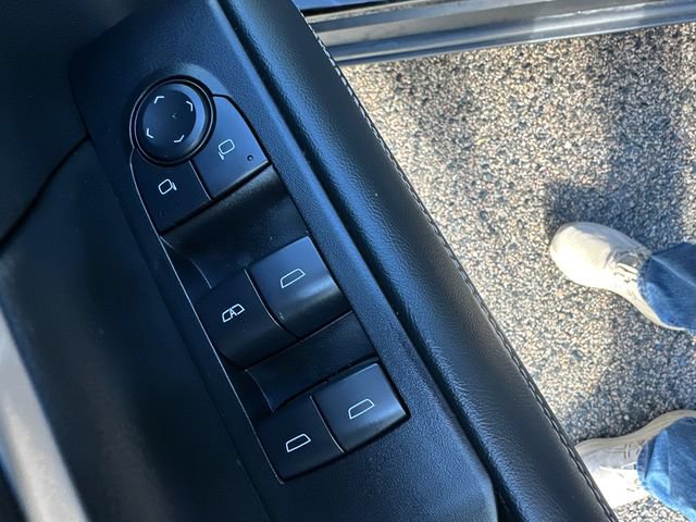 Used 2025 GMC Terrain Elevation AWD/4WD image 27
