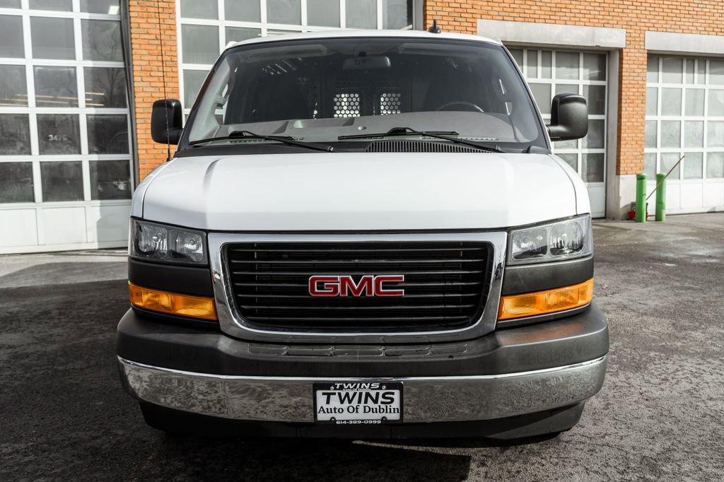Used 2024 GMC Savana 2500 w/ Driver Convenience Package image 33
