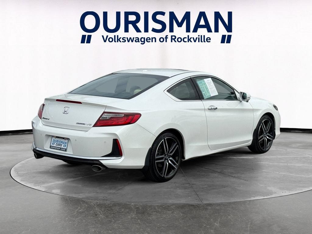 Used 2016 Honda Accord Touring image 6