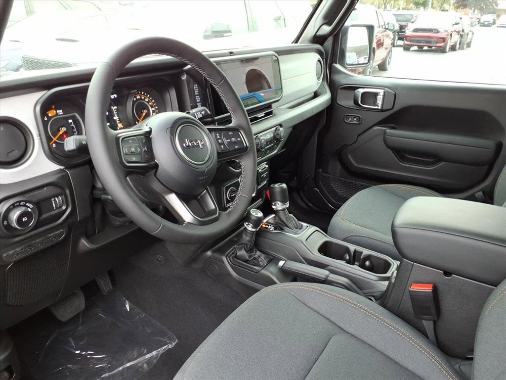New 2026 Jeep Wrangler Sahara image 7