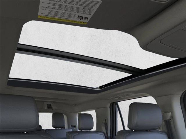 New 2025 Ford Expedition Active image 22