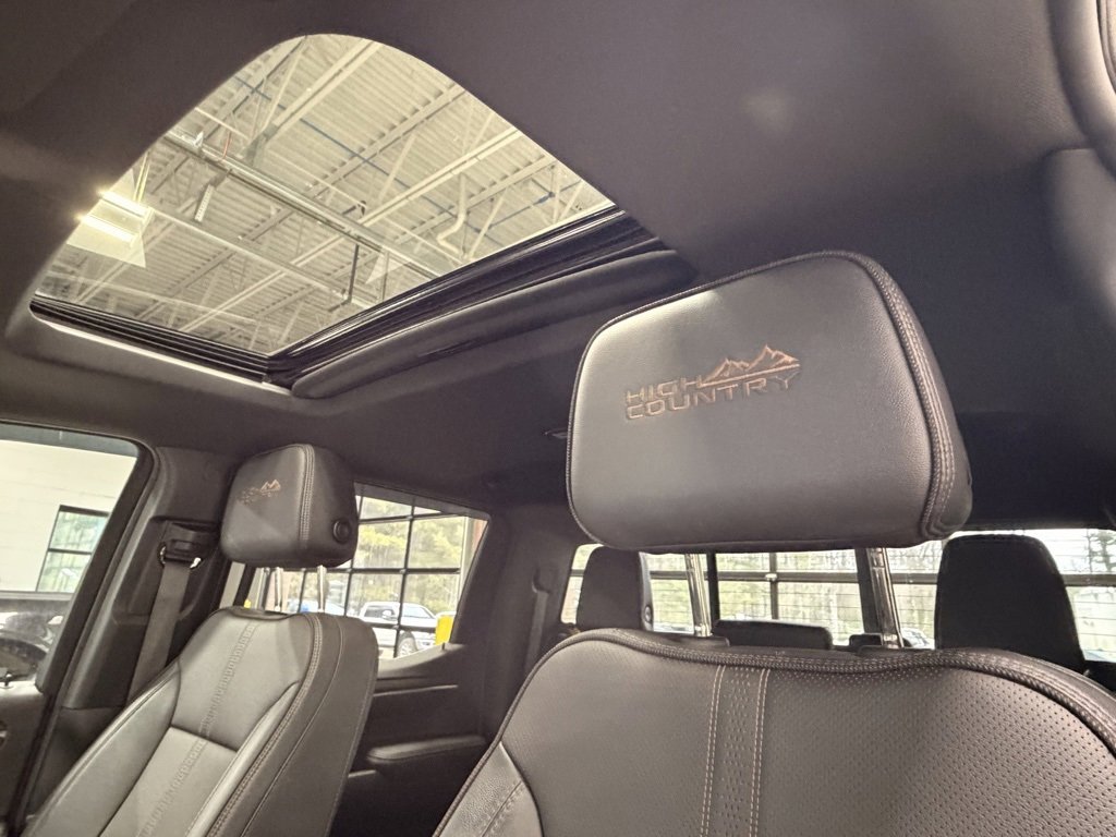 Used 2022 Chevrolet Silverado 1500 High Country w/ Z71 Off-Road Package image 29