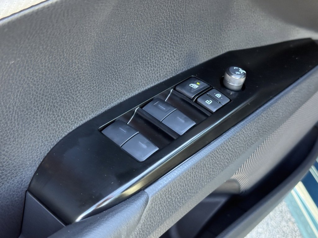 New 2026 Toyota Camry SE image 17