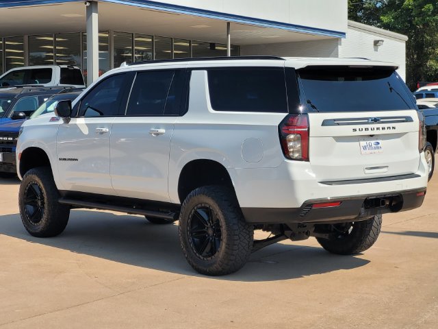 Used 2022 Chevrolet Suburban Z71 AWD/4WD image 6