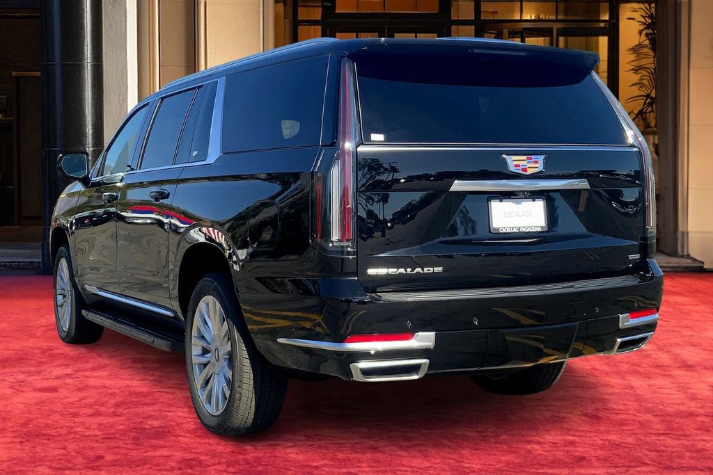 New 2026 Cadillac Escalade ESV 2WD image 4