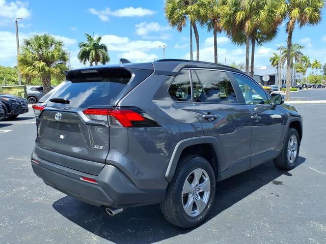 Used 2023 Toyota RAV4 XLE w/ Convenience Package FWD image 15