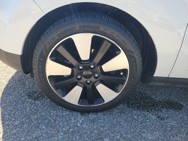 Used 2017 Kia Soul + w/ Designer's Package image 24