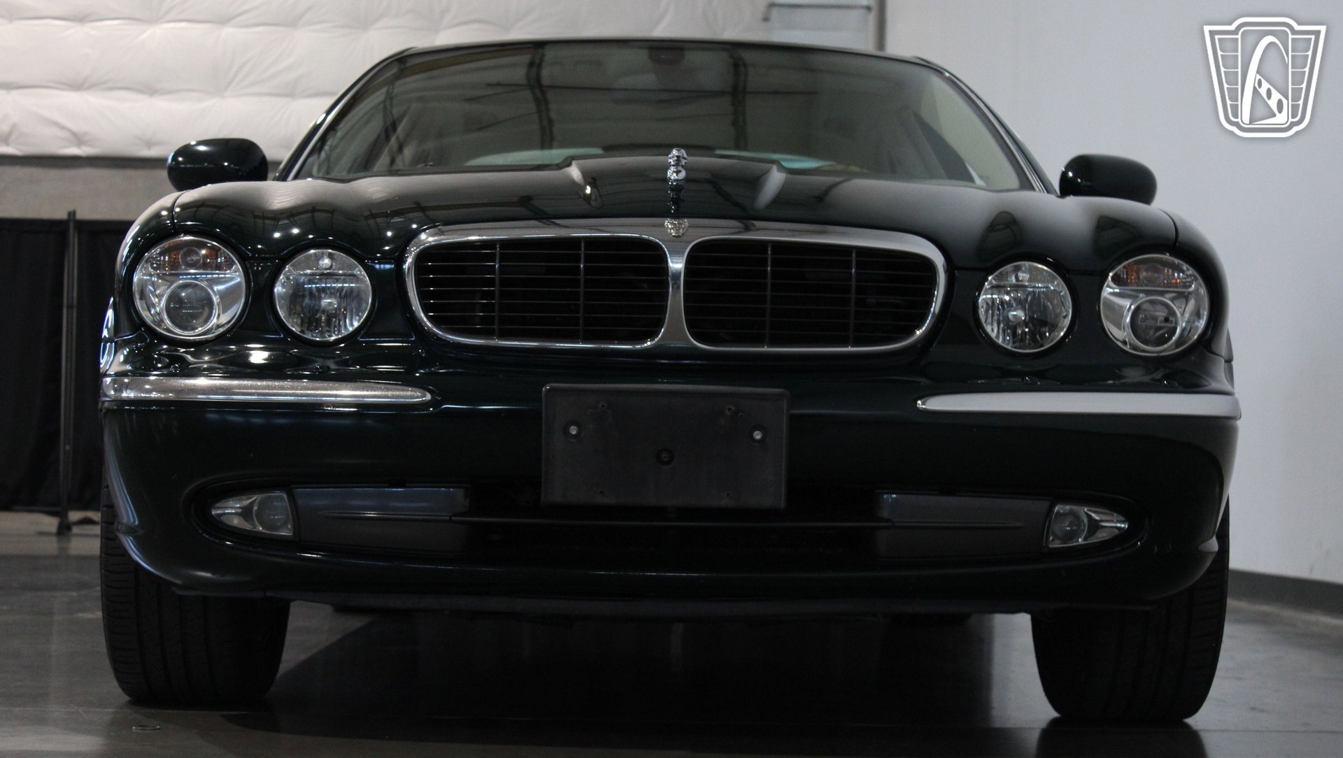 Used 2004 Jaguar XJ8 RWD image 29
