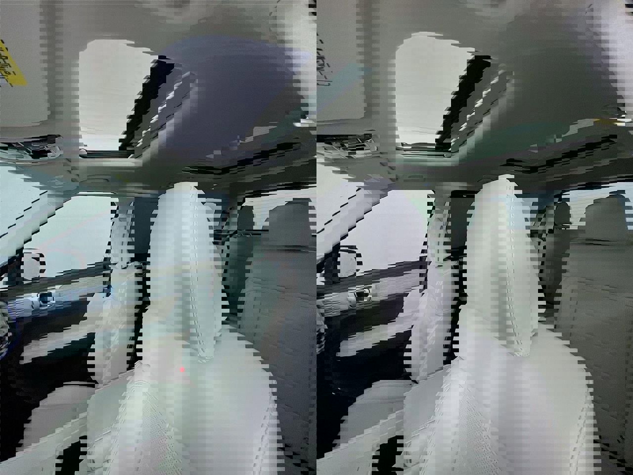 New 2024 Hyundai Santa Fe Calligraphy image 6