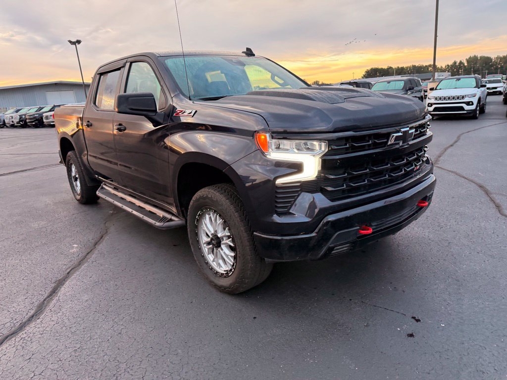 Used 2022 Chevrolet Silverado 1500 LT Trail Boss w/ Convenience Package II AWD/4WD image 5