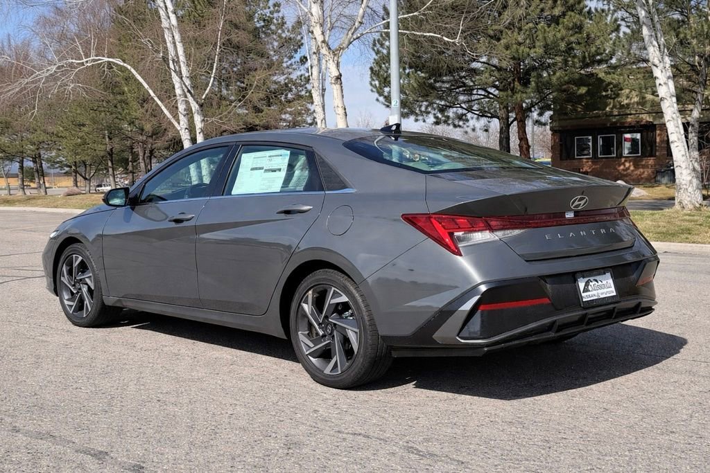 New 2026 Hyundai Elantra Limited image 6