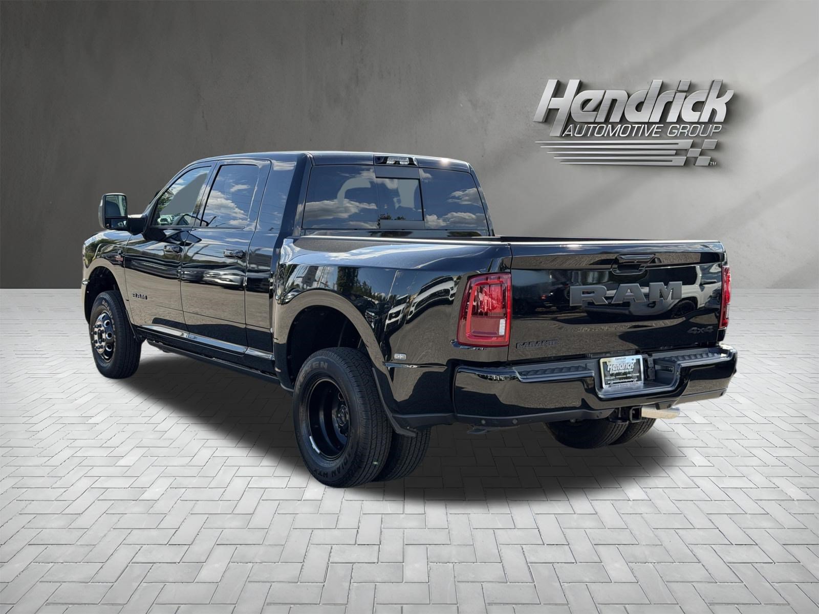 New 2026 RAM 3500 Laramie AWD/4WD image 8