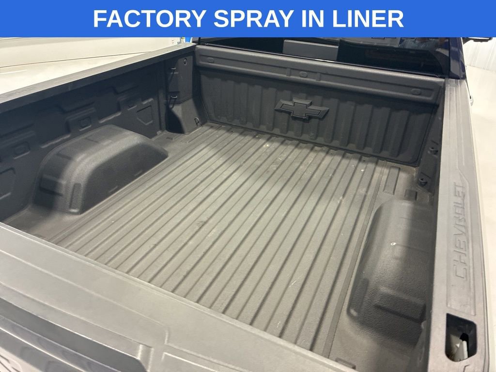 Used 2023 Chevrolet Silverado 1500 LTZ AWD/4WD image 6