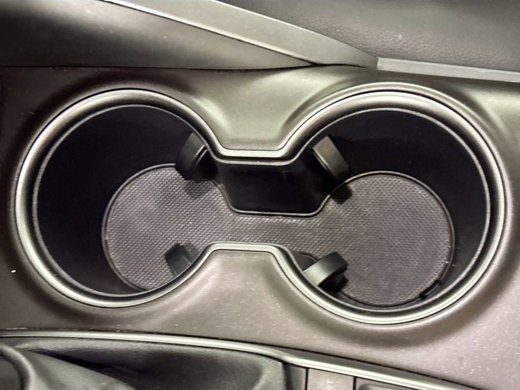 Used 2024 Toyota Camry XSE FWD image 15