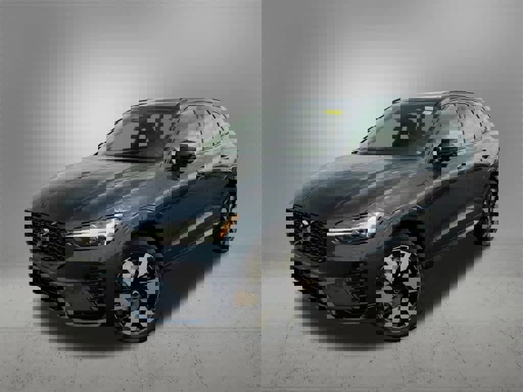 Certified 2025 Volvo XC60 T8 Plus w/ Protection Package Premier