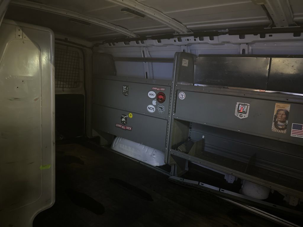 Used 2018 Chevrolet Express 2500 image 10