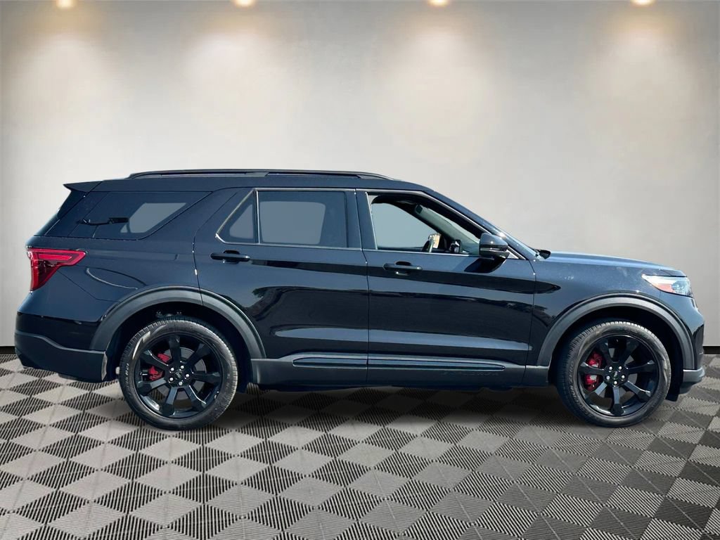 Used 2024 Ford Explorer ST w/ Equipment Group 401A AWD/4WD image 2