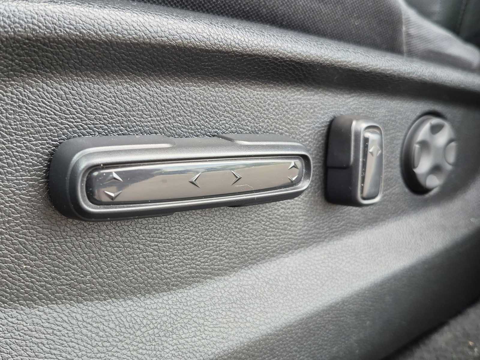 Used 2022 Honda CR-V EX image 17