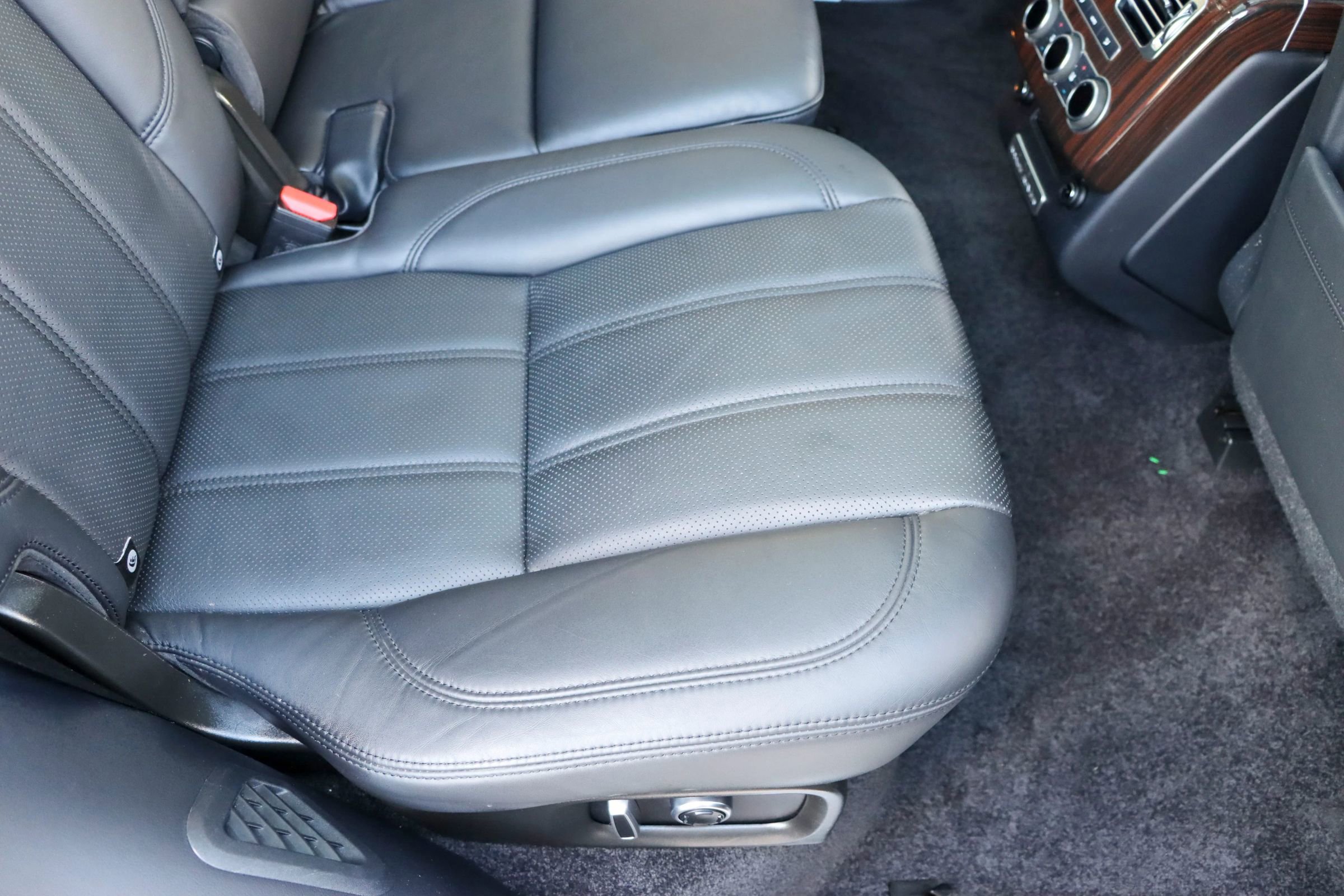 Used 2016 Land Rover Range Rover Supercharged image 20