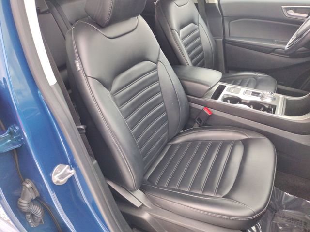 Used 2022 Ford Edge SEL image 34