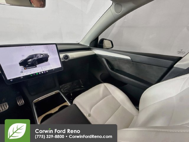 Used 2022 Tesla Model Y Performance AWD/4WD image 25