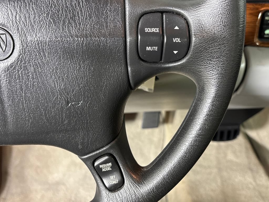 Used 2005 Buick Le Sabre Custom FWD image 20