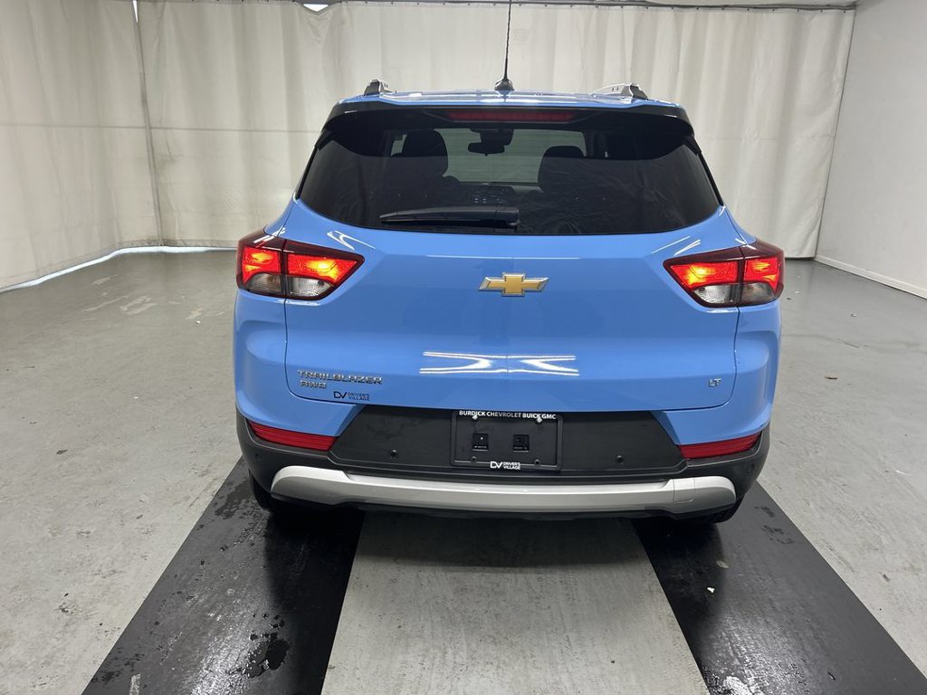 Certified 2024 Chevrolet TrailBlazer LT w/ LT Cold Weather Package AWD/4WD image 20