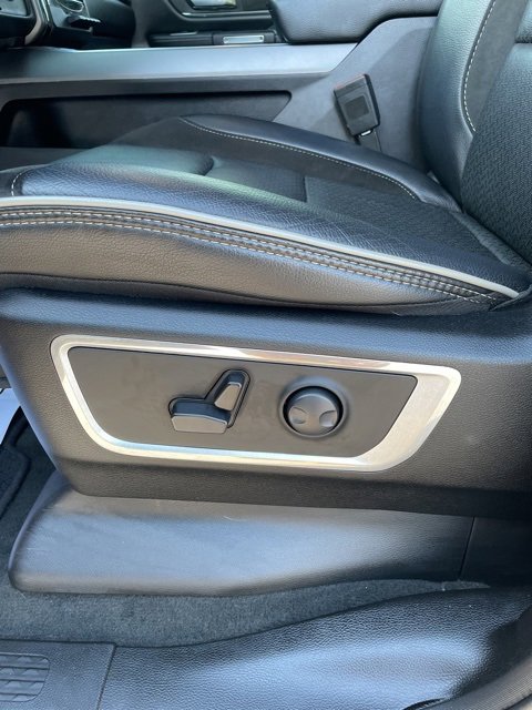 Used 2024 RAM 1500 Laramie image 15