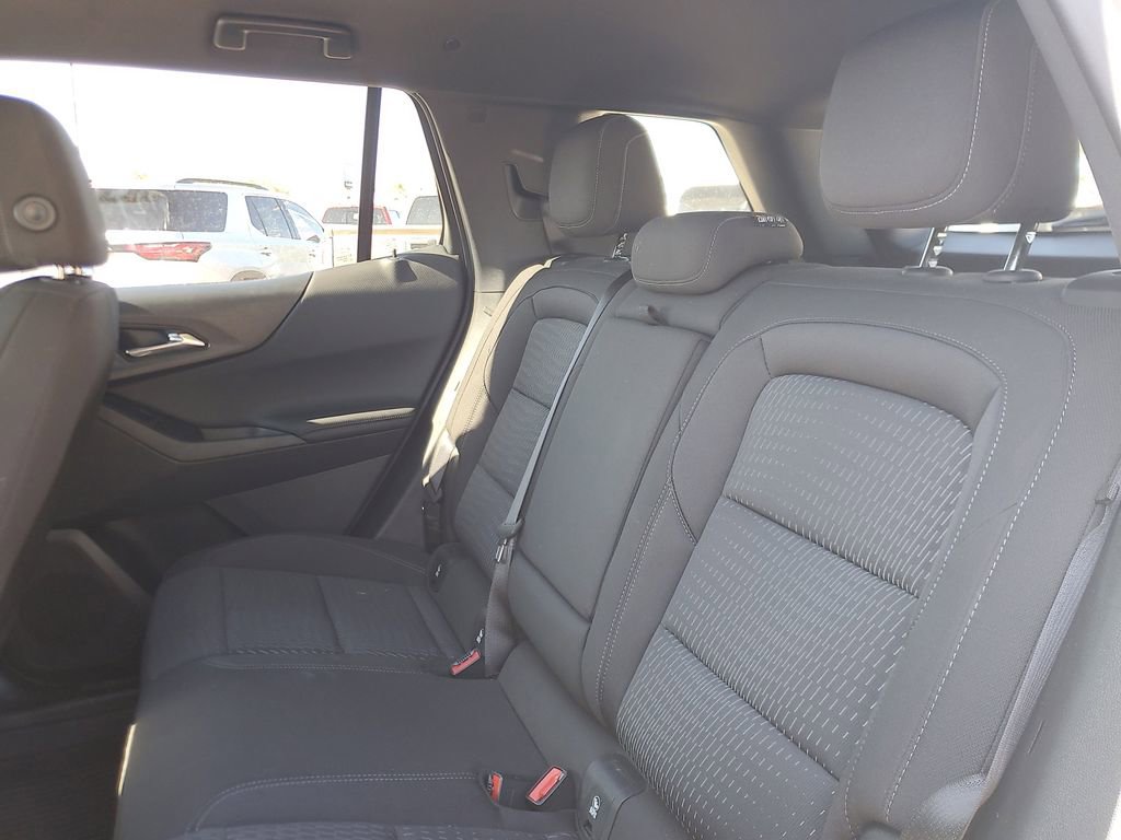 New 2026 Chevrolet Equinox LT w/ Midnight Edition image 8