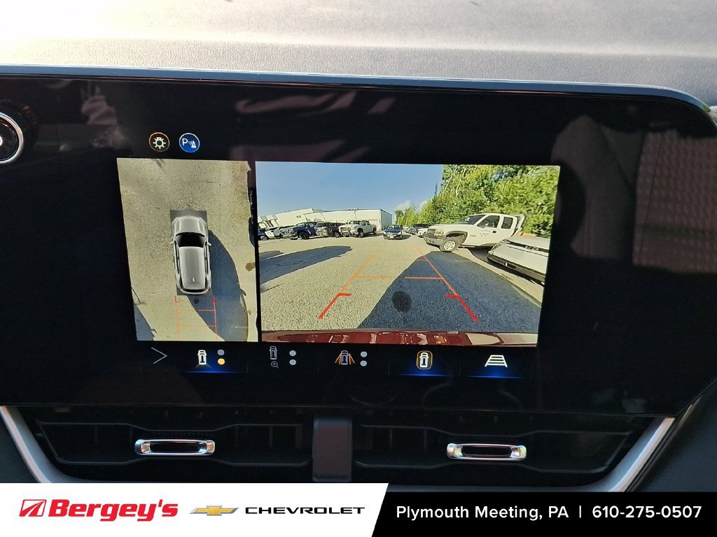 New 2026 Chevrolet Equinox LT w/ Safety and Technology Package AWD/4WD image 13