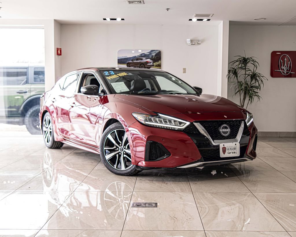 Used 2023 Nissan Maxima SL FWD image 5