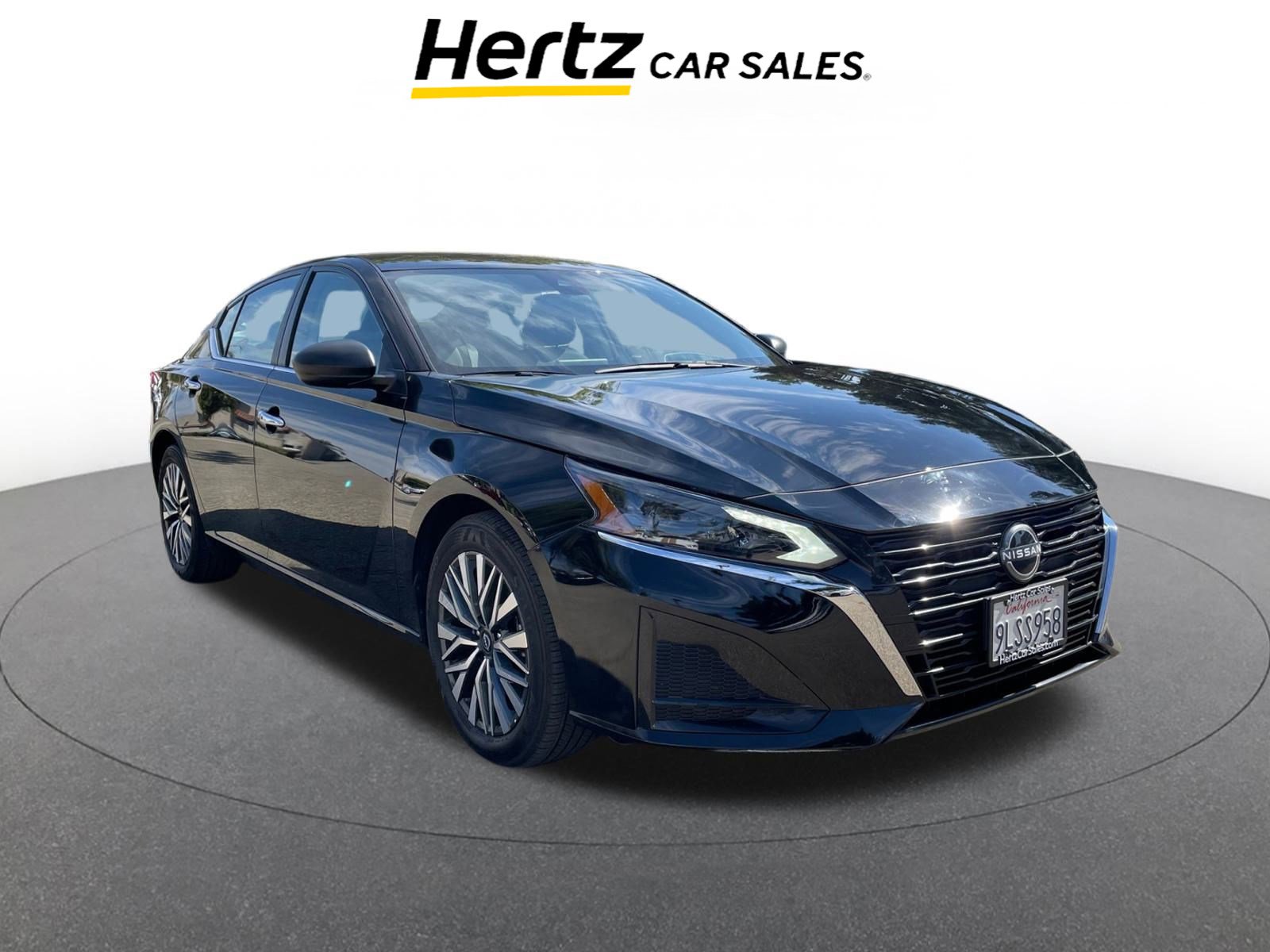 Used 2024 Nissan Altima 2.5 SV