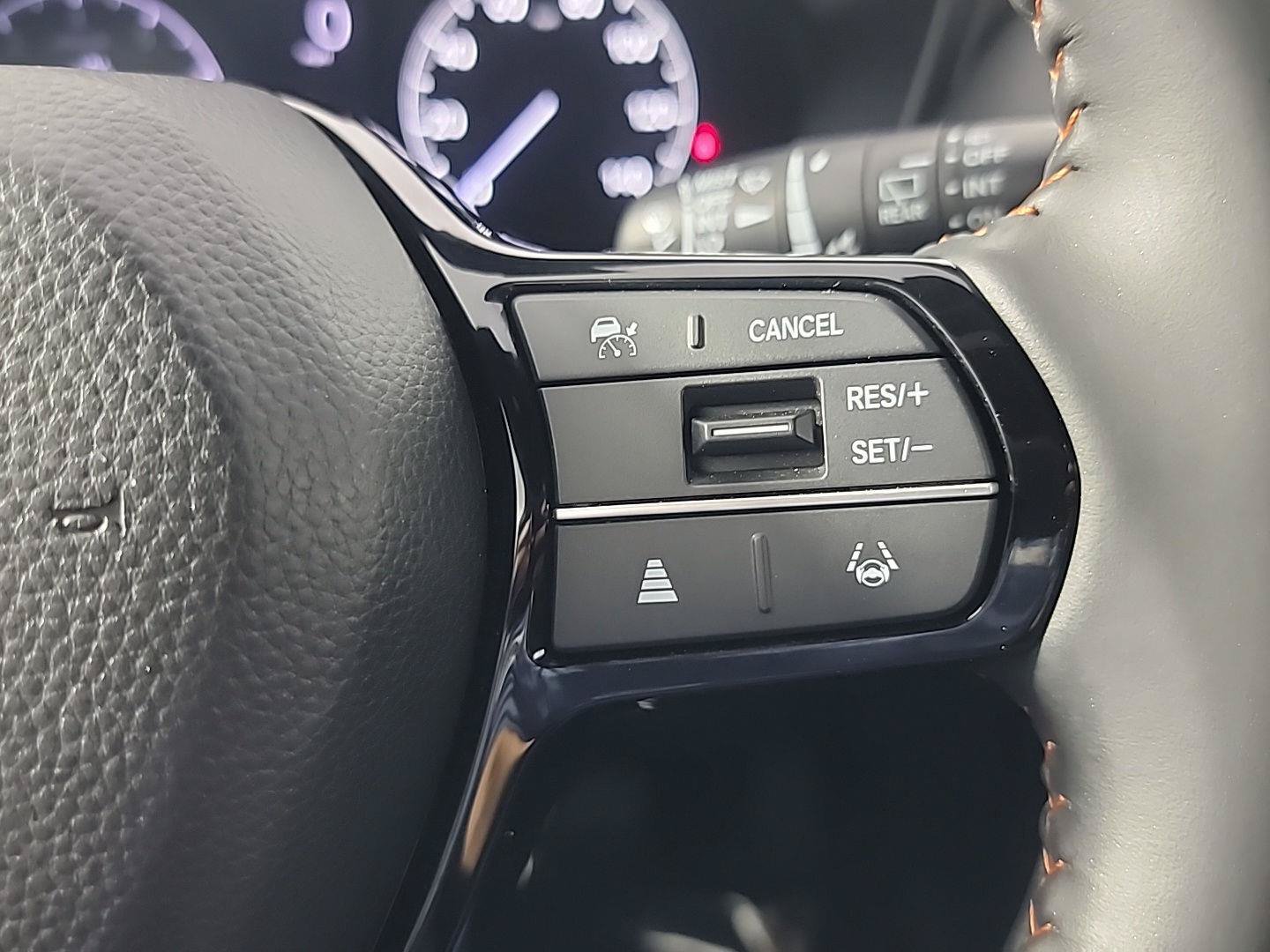 Certified 2024 Honda HR-V Sport image 23