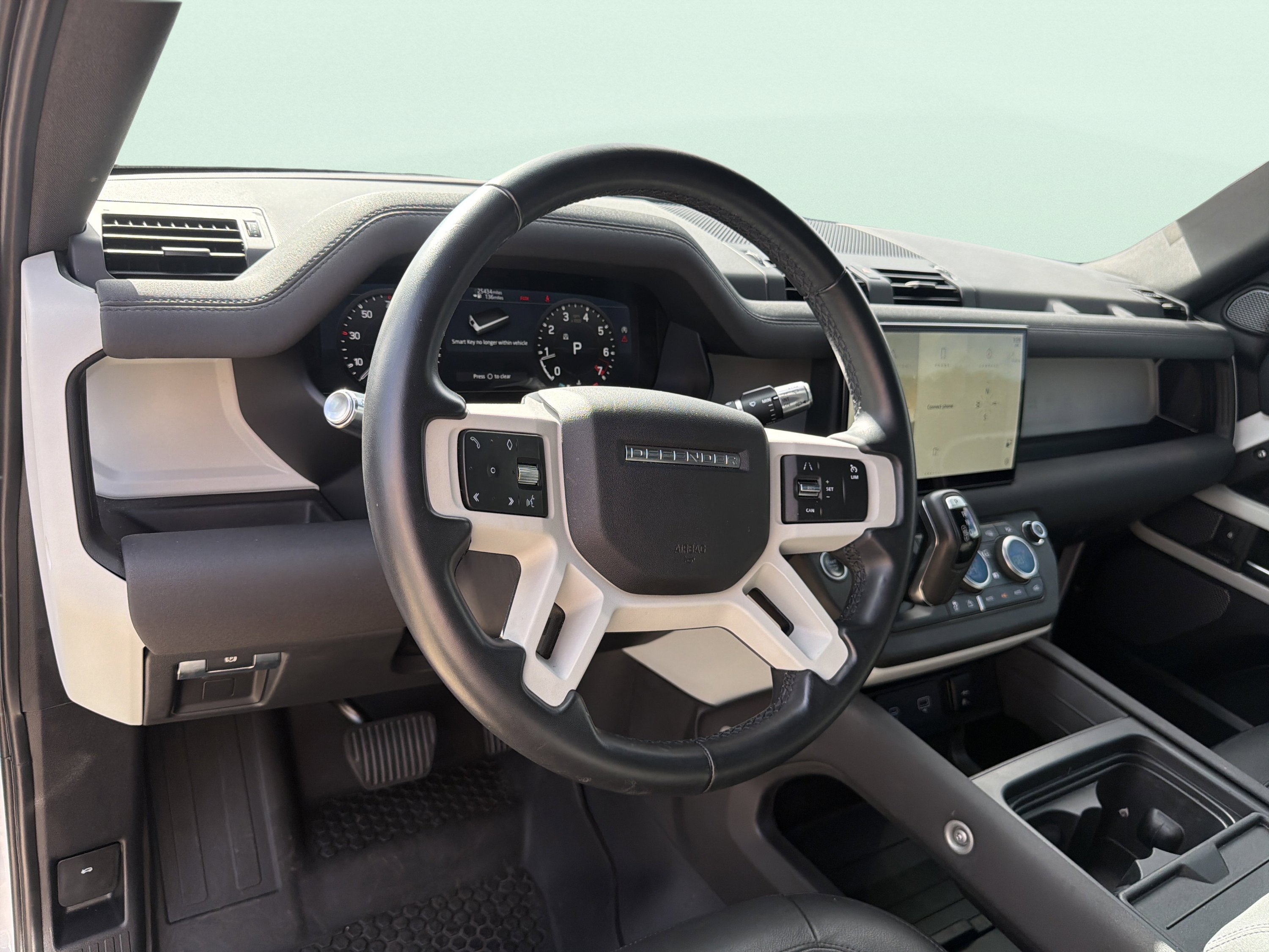 Used 2022 Land Rover Defender 110 S AWD/4WD image 19