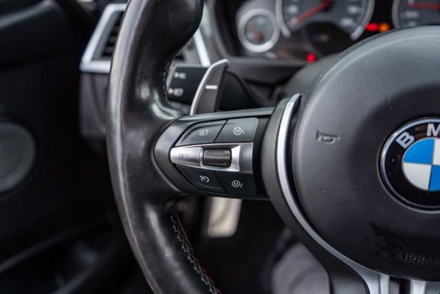 Used 2018 BMW M3 RWD image 19