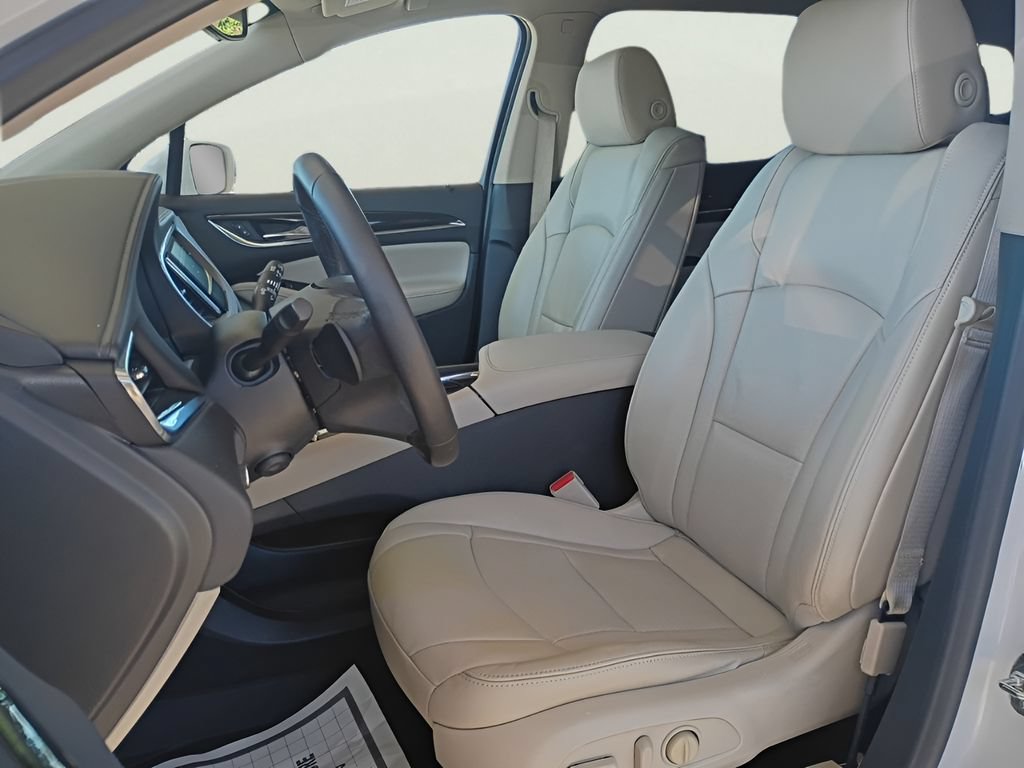 Used 2019 Buick Enclave Premium w/ Experience Buick Package AWD/4WD image 5