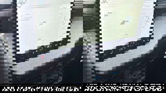 New 2026 Ford Maverick XLT w/ XLT Luxury Package image 15