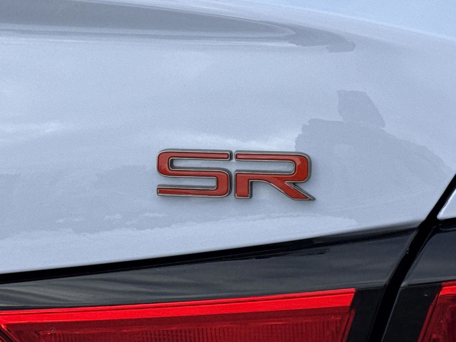 Used 2024 Nissan Altima 2.5 SR w/ SR Premium Package image 9