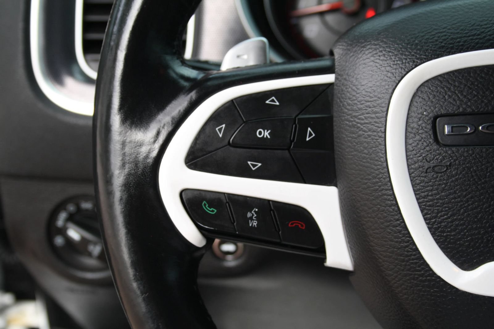 Used 2015 Dodge Charger R/T RWD image 20