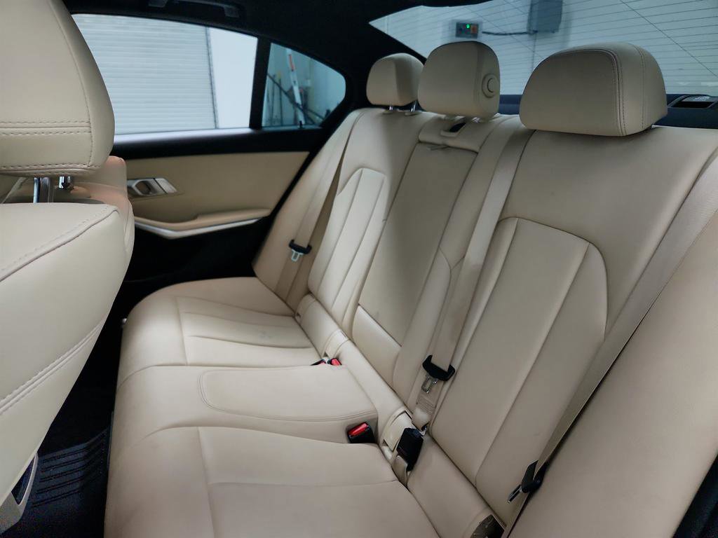 Used 2019 BMW 330i Sedan w/ Convenience Package RWD image 23